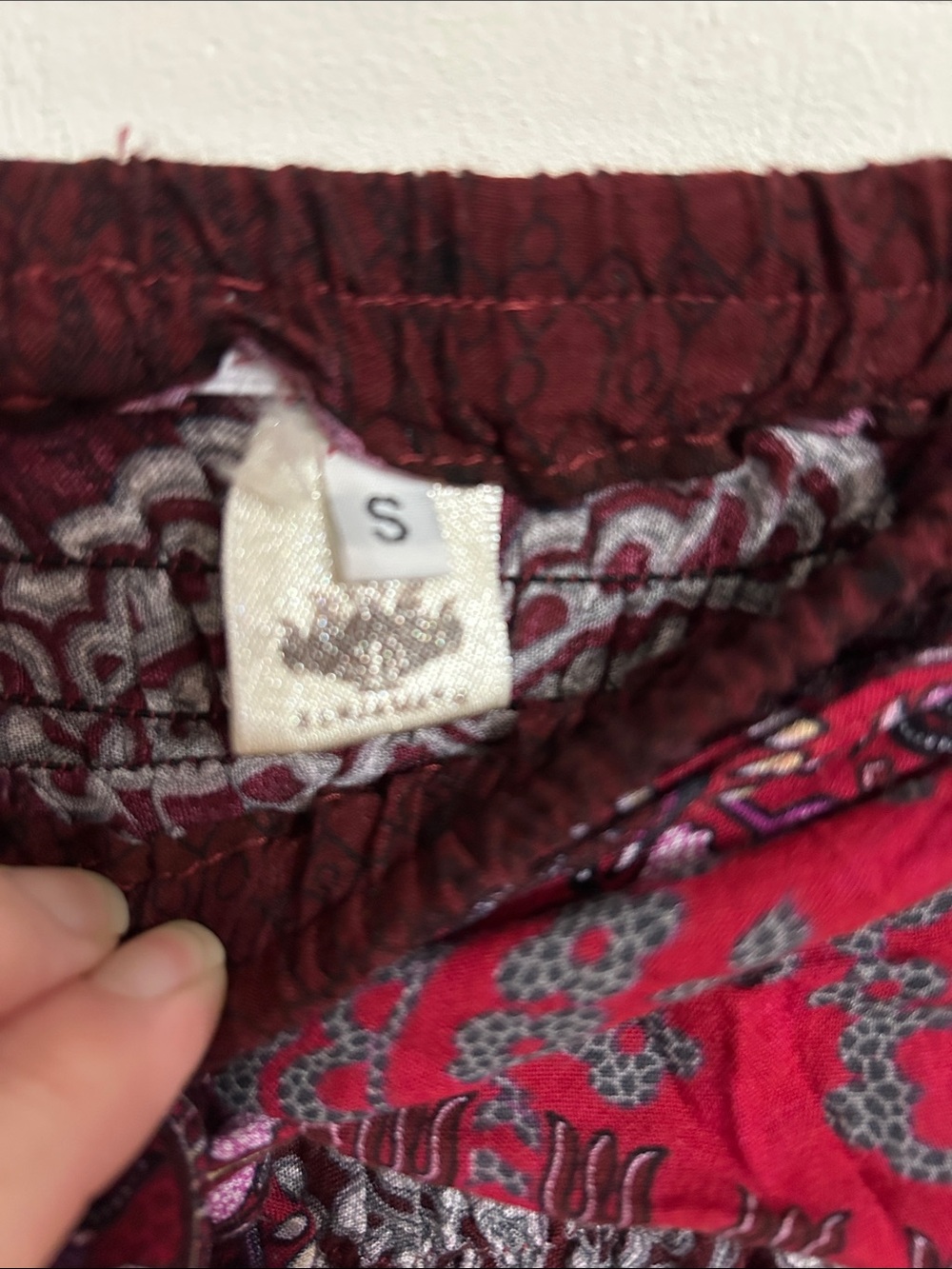 Tie-Waist & Elastic Burgundy Patterned Maxi Skirt Boho Style Youth Small - Picture 8 of 8